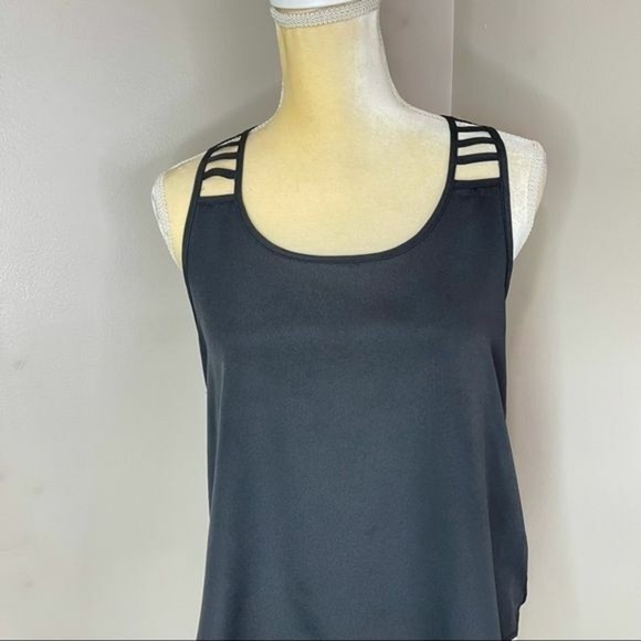 Women Cut Out Back Black Tank Top Sz Medium - Picture 6 of 12